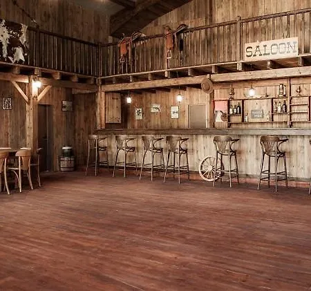 Le Ranch Amadeus 3*